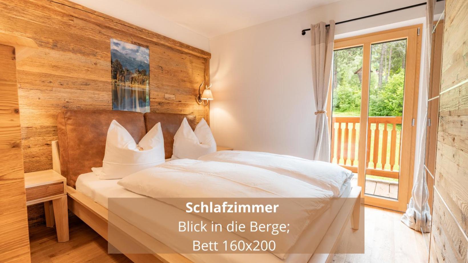 Chalet Waldhaeusl Luxurioese Ferienwohnungen Mit Sauna & Whirlpool, Kamin, Balkon Oder Terrasse Mit Bergblick ไฮลิเกนบลูท ภายนอก รูปภาพ