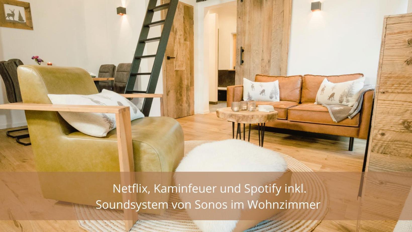 Chalet Waldhaeusl Luxurioese Ferienwohnungen Mit Sauna & Whirlpool, Kamin, Balkon Oder Terrasse Mit Bergblick ไฮลิเกนบลูท ภายนอก รูปภาพ